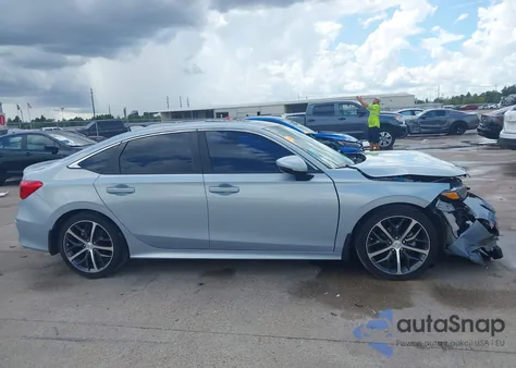 2023 Honda Civic Touring from USA, damaged, VIN 2HGFE1F91PH305067